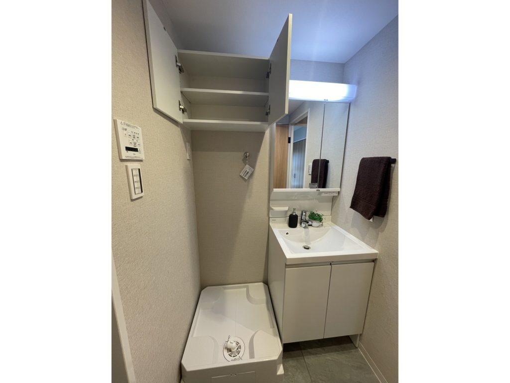 洗面台、室内洗濯機置き場